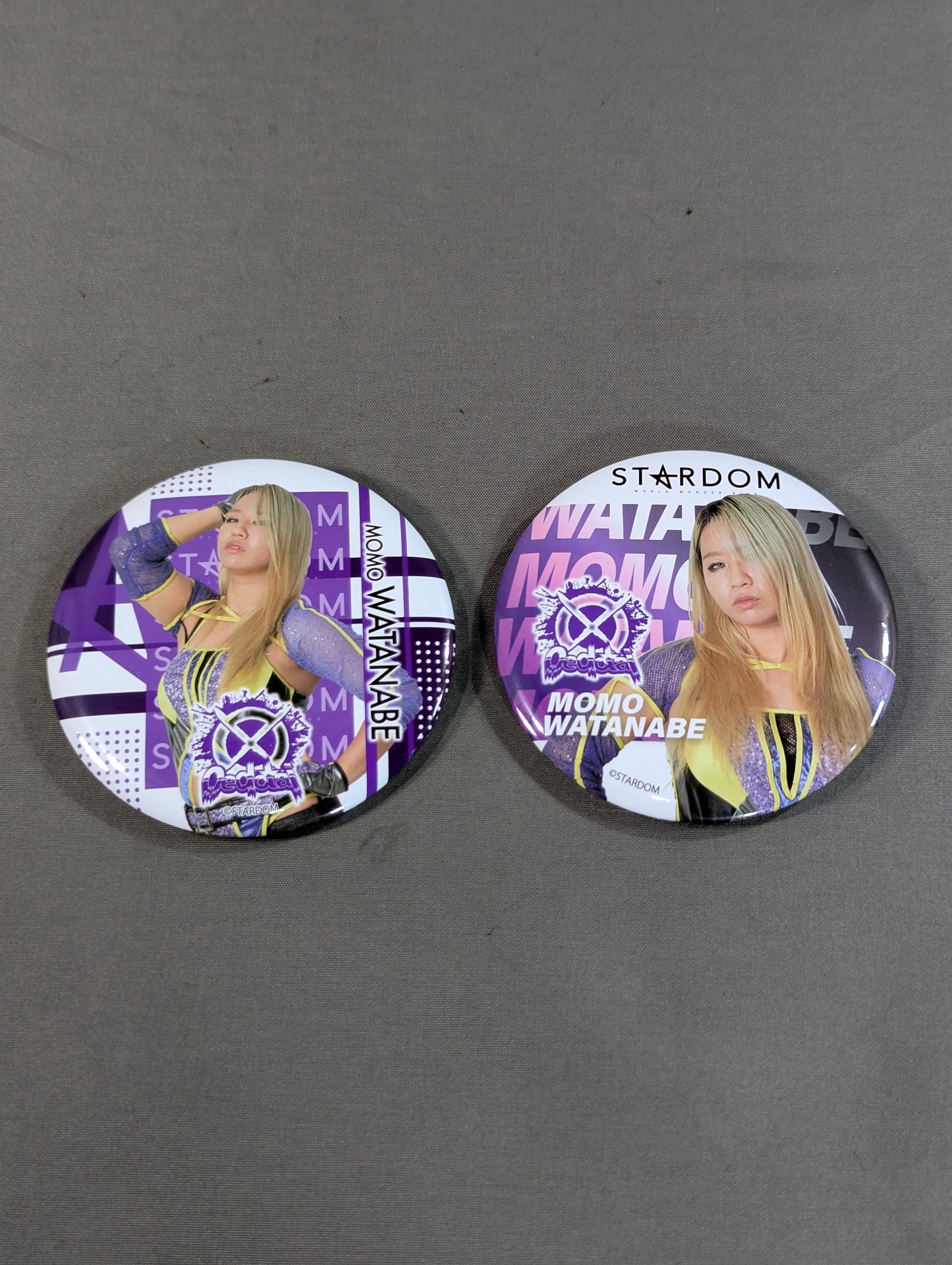 ★ Black Peach ★ Momo Watanabe  PinBack button Set(1)