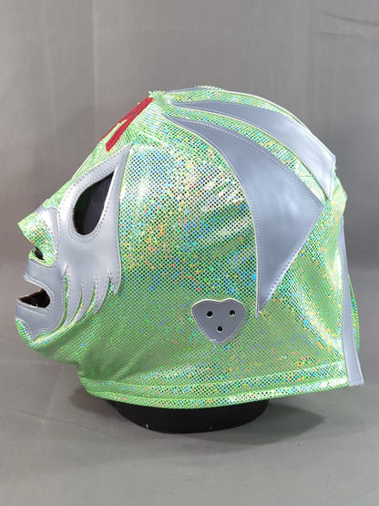 Mil Mascaras 