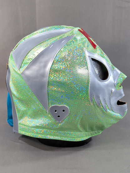 Mil Mascaras 