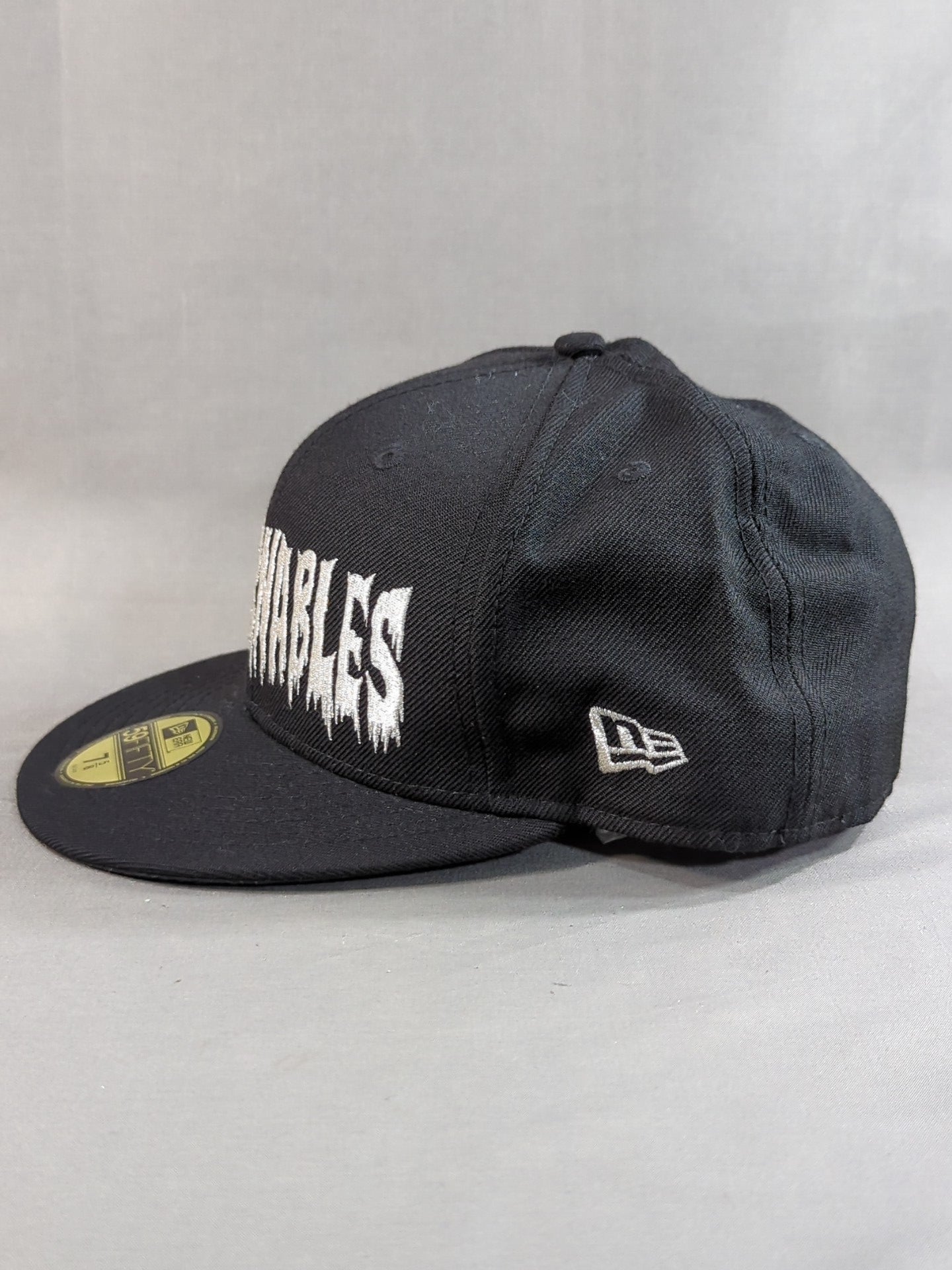 L・I・J×NEW ERA(R) 9FIFTY(TM) キャップ③(ブラック×ホワイト)