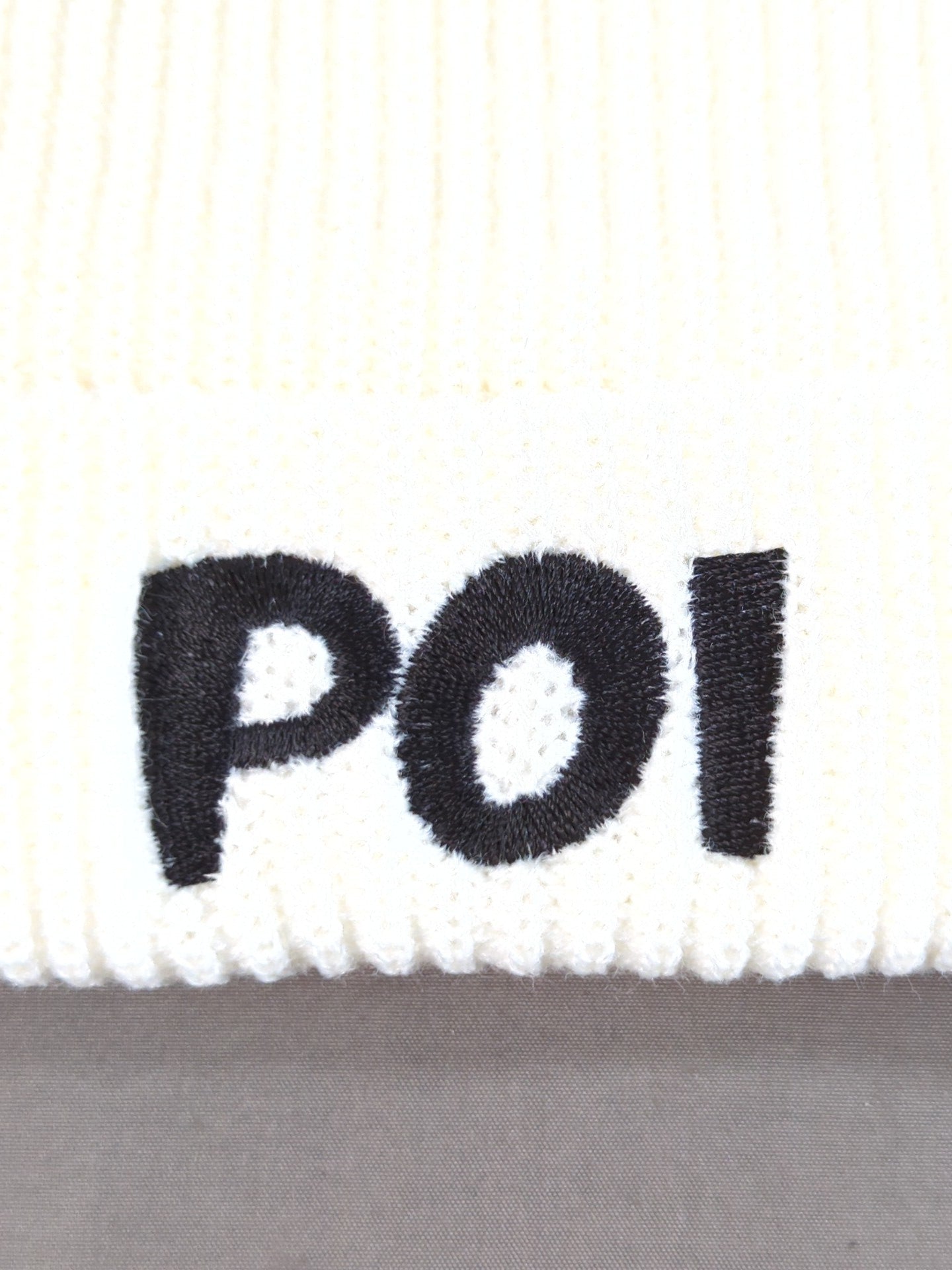 NATSUPOI  "BYEPOI" Knit Hat