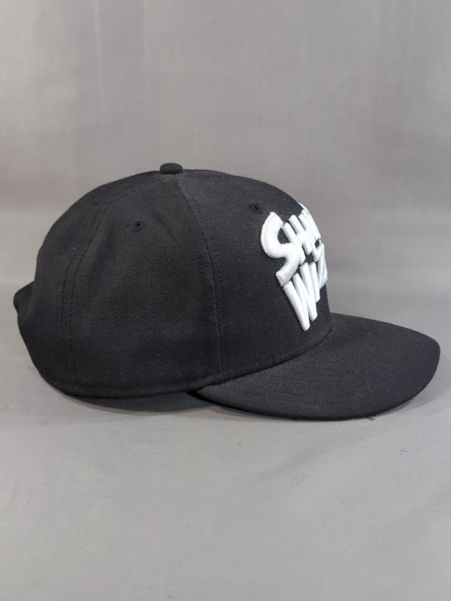 武藤敬司×NEW ERA(R) 9FIFTY(TM)「SHINING WIZARD!」キャップ(ブラック