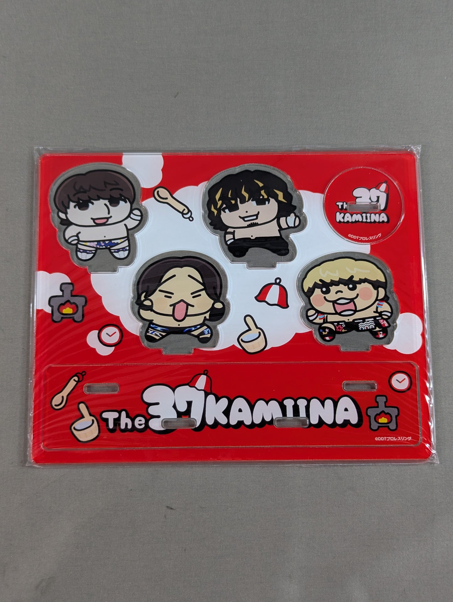 The 37KAMIINA アクリルスタンド(DDTプロレスリング×あにゃ)