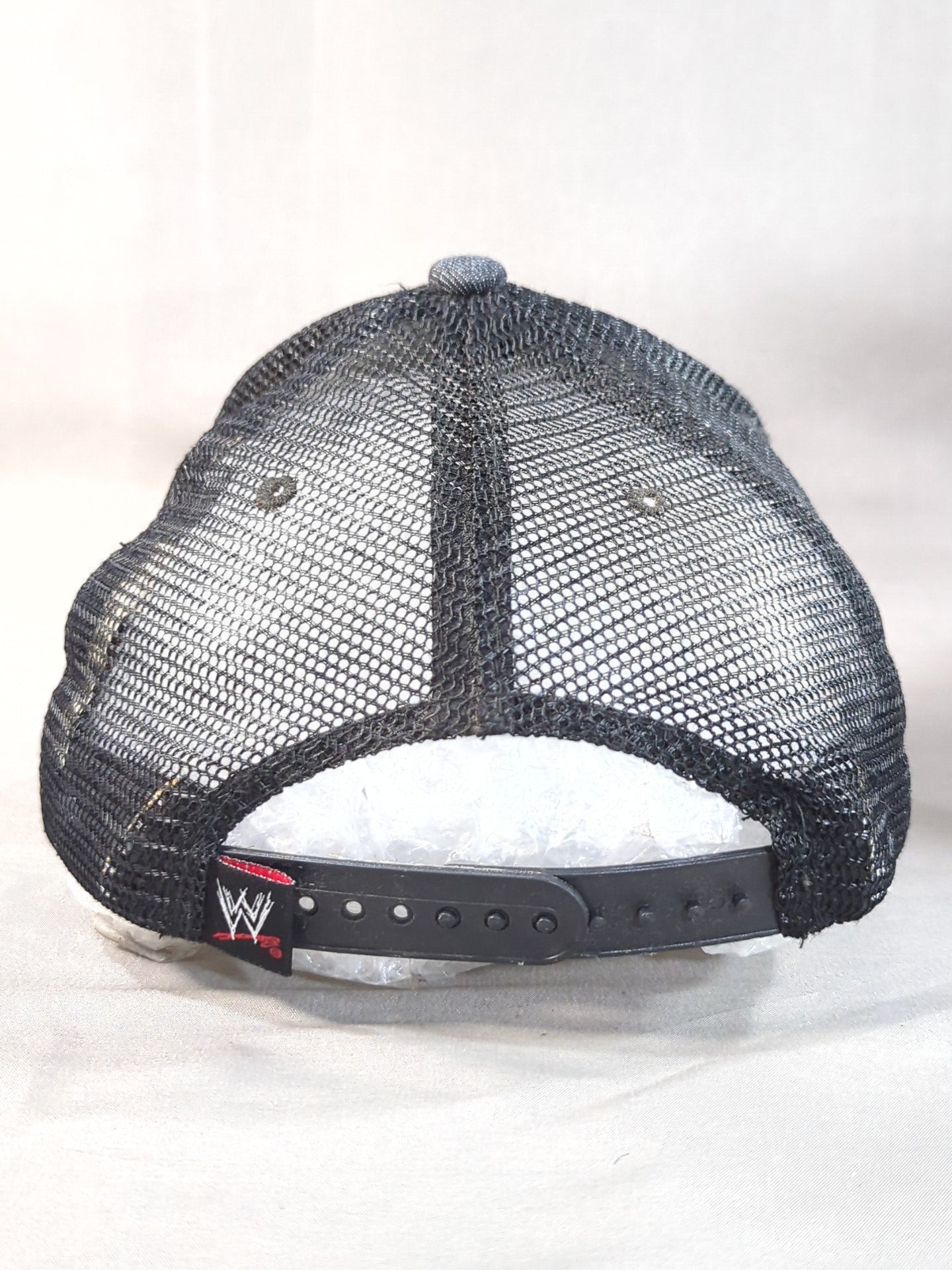 ストーン・コールド・スティーブ・オースチン メッシュキャップ②(WWE/デニム)