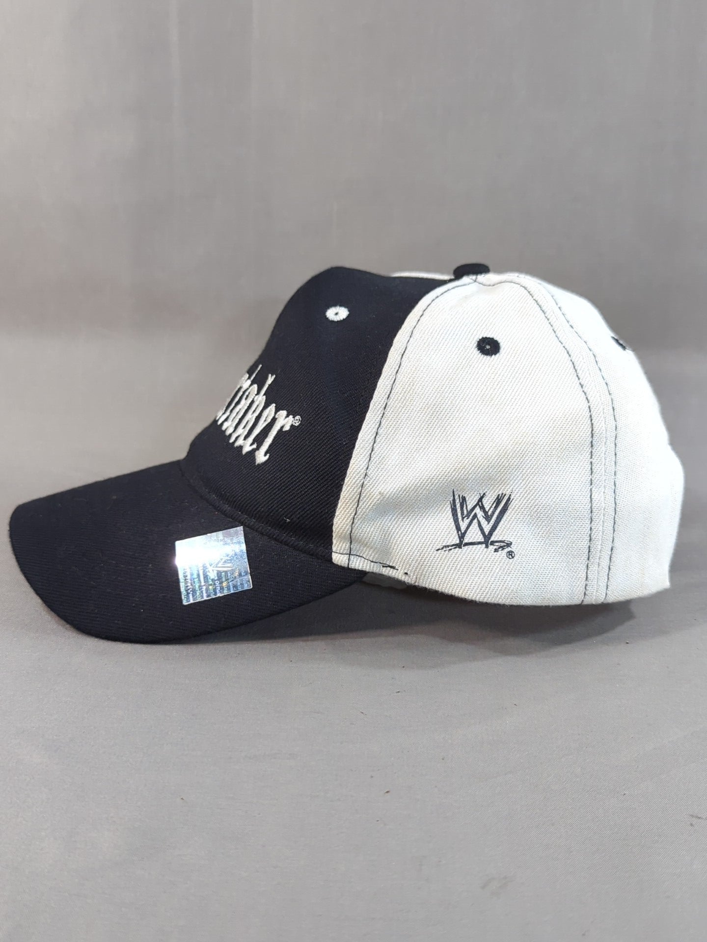 アンダーテイカー「Rest In Peace」キャップ(WWE/ブラック×ホワイト)