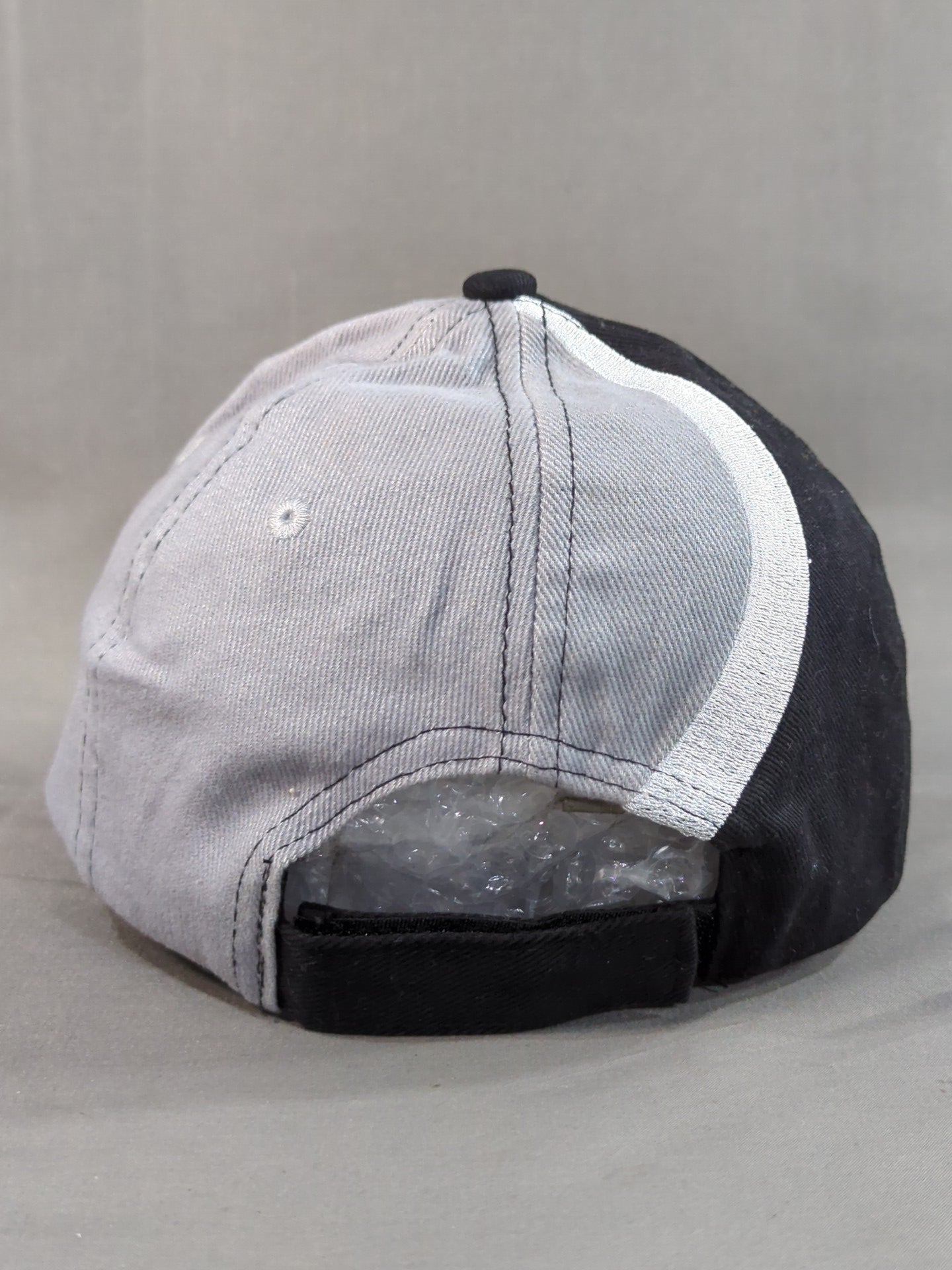 WWE UNIVERSE Cap (WWE/Gray×Black)