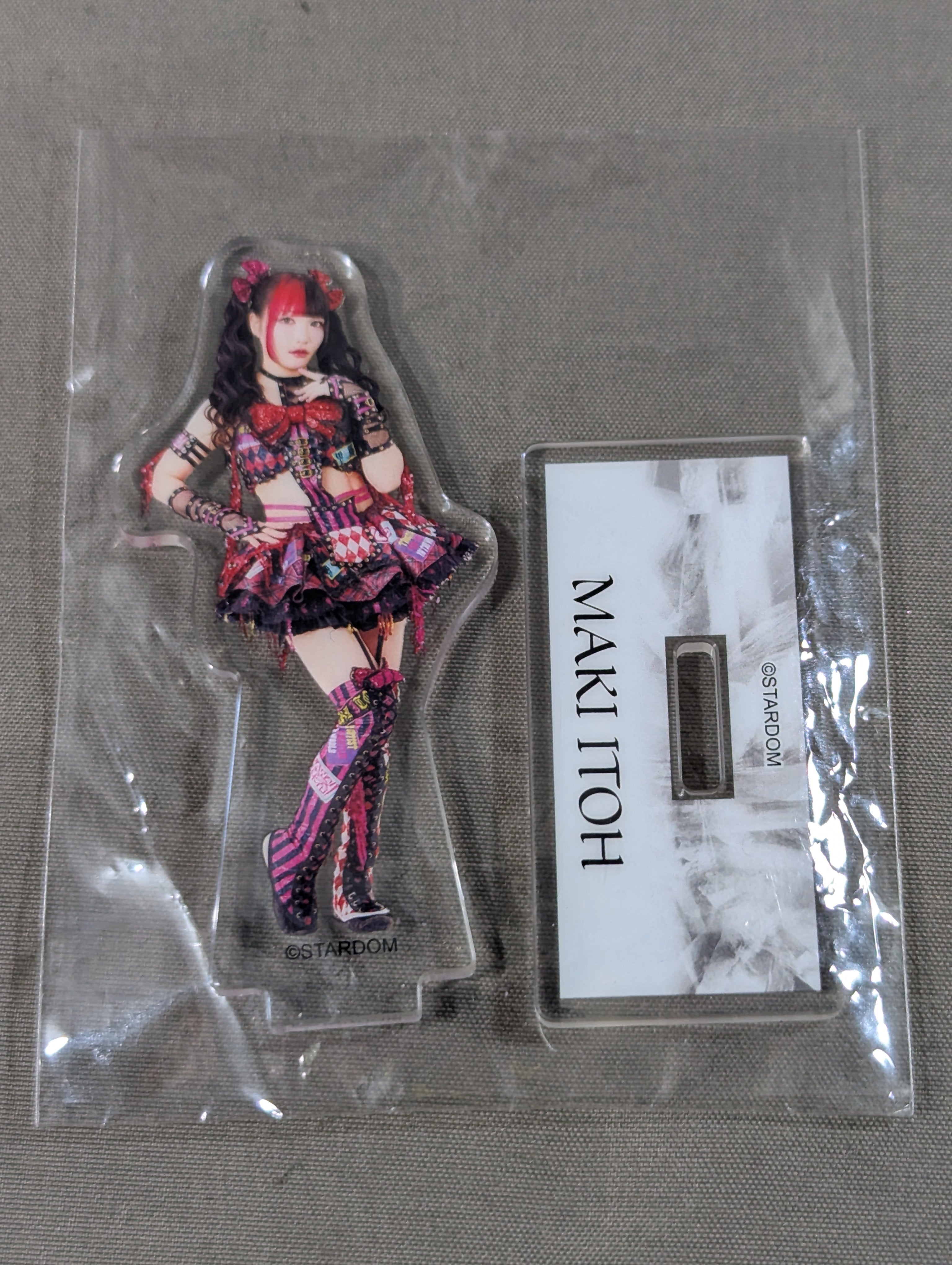 伊藤麻希 ミニアクリルスタンド② WORLD WONDER RING STARDOMくじ(2026