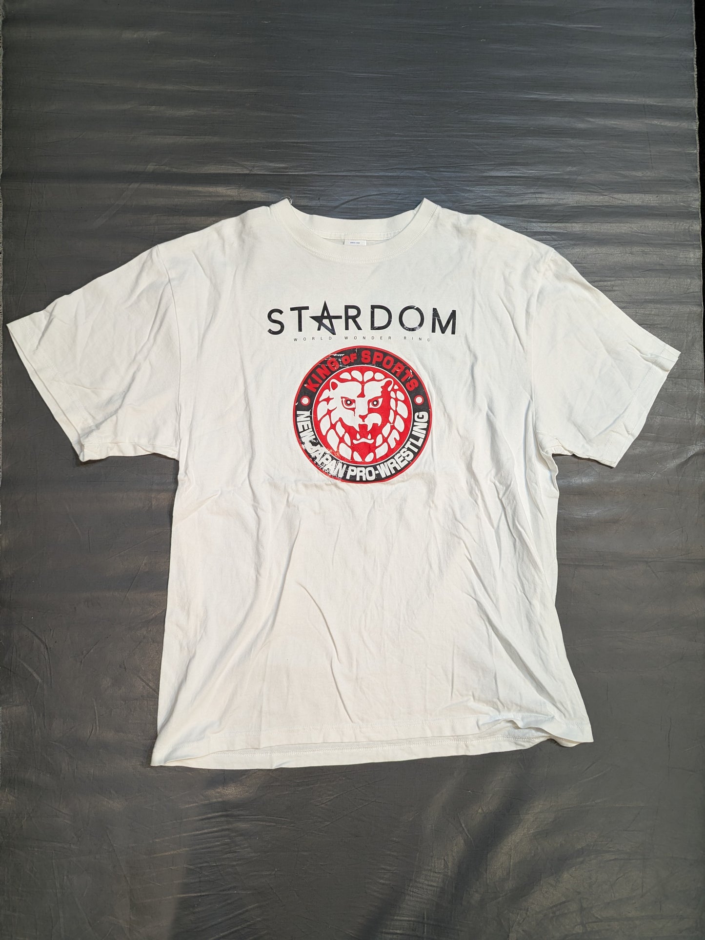 Historic X-over 新日本プロレス×STARDOM Tシャツ