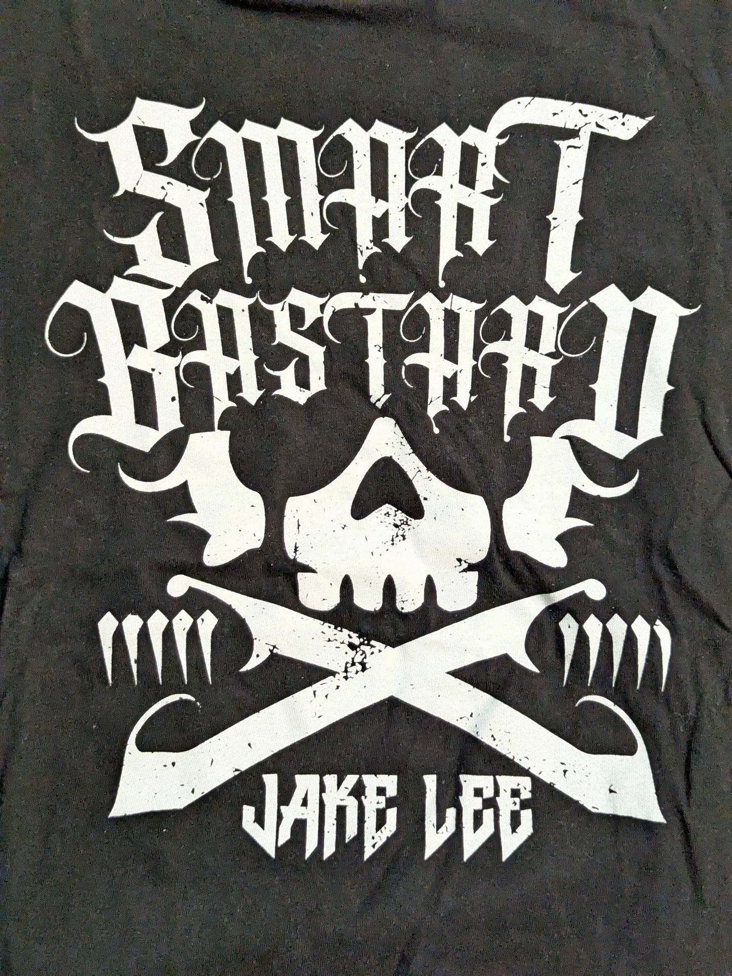 ジェイク・リー「SMART BASTARD」Tシャツ