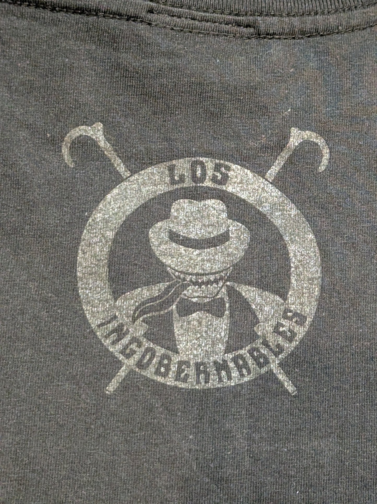 BUSHI  "INGOBERNABLES" T-shirt (Black×Black)