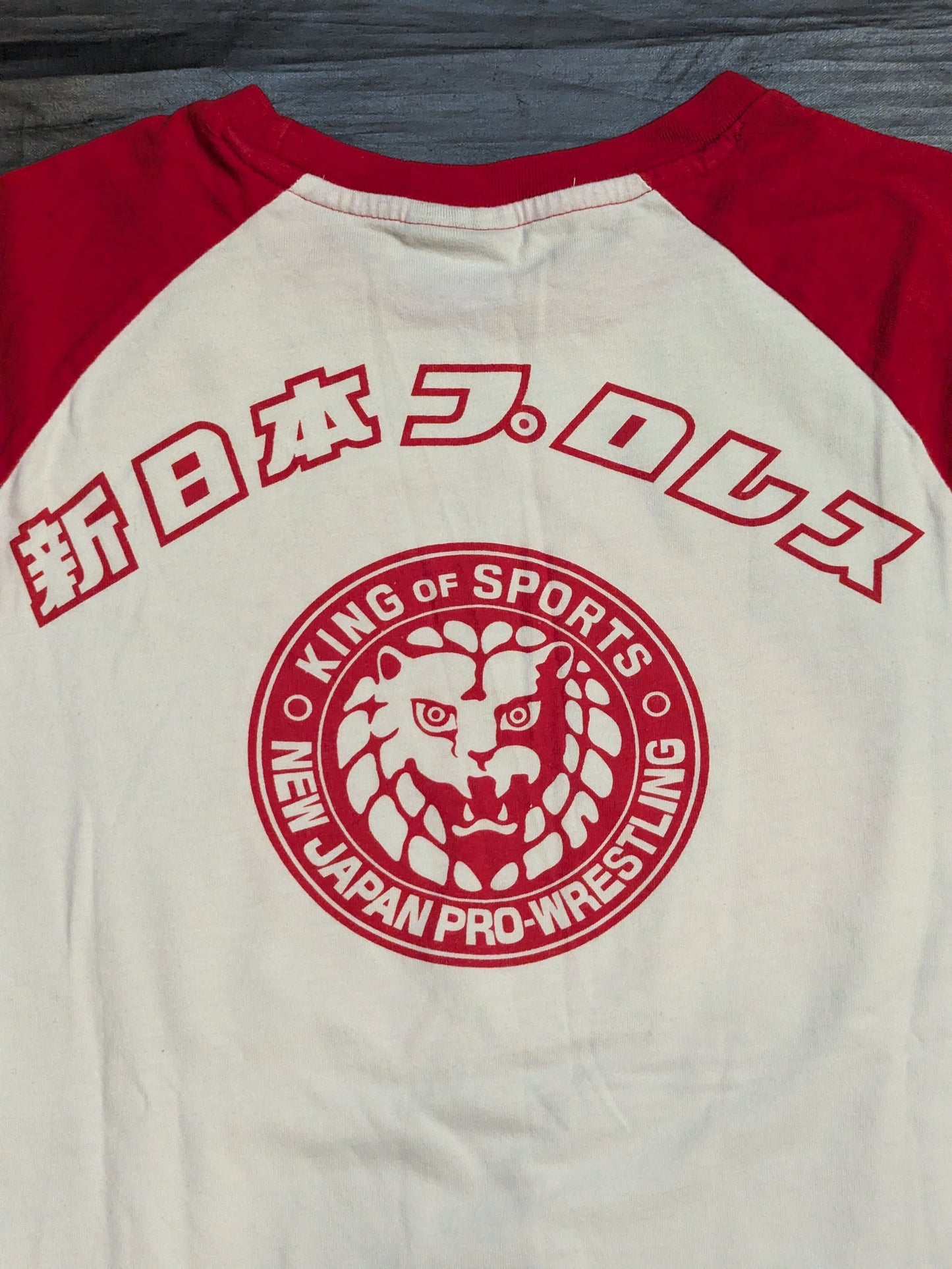 New Japan Pro Wrestling × Shimamura Lion Mark Raglan T-shirt (White×Red)