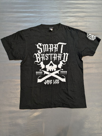 ジェイク・リー「SMART BASTARD」Tシャツ