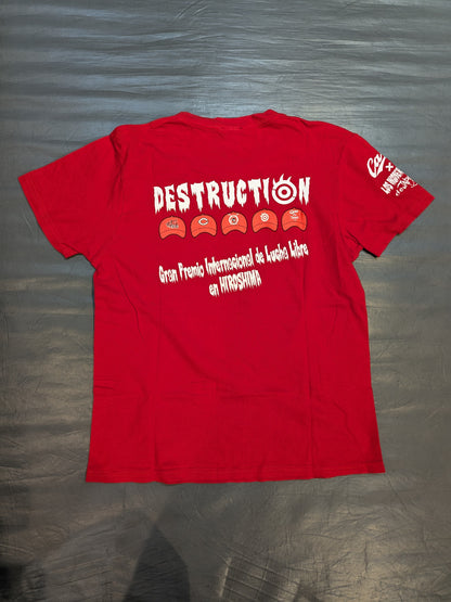 Hiroshima Toyo Carp ×Tetsuya Naito "VAMOS JUNTOS!" T-shirt (red)