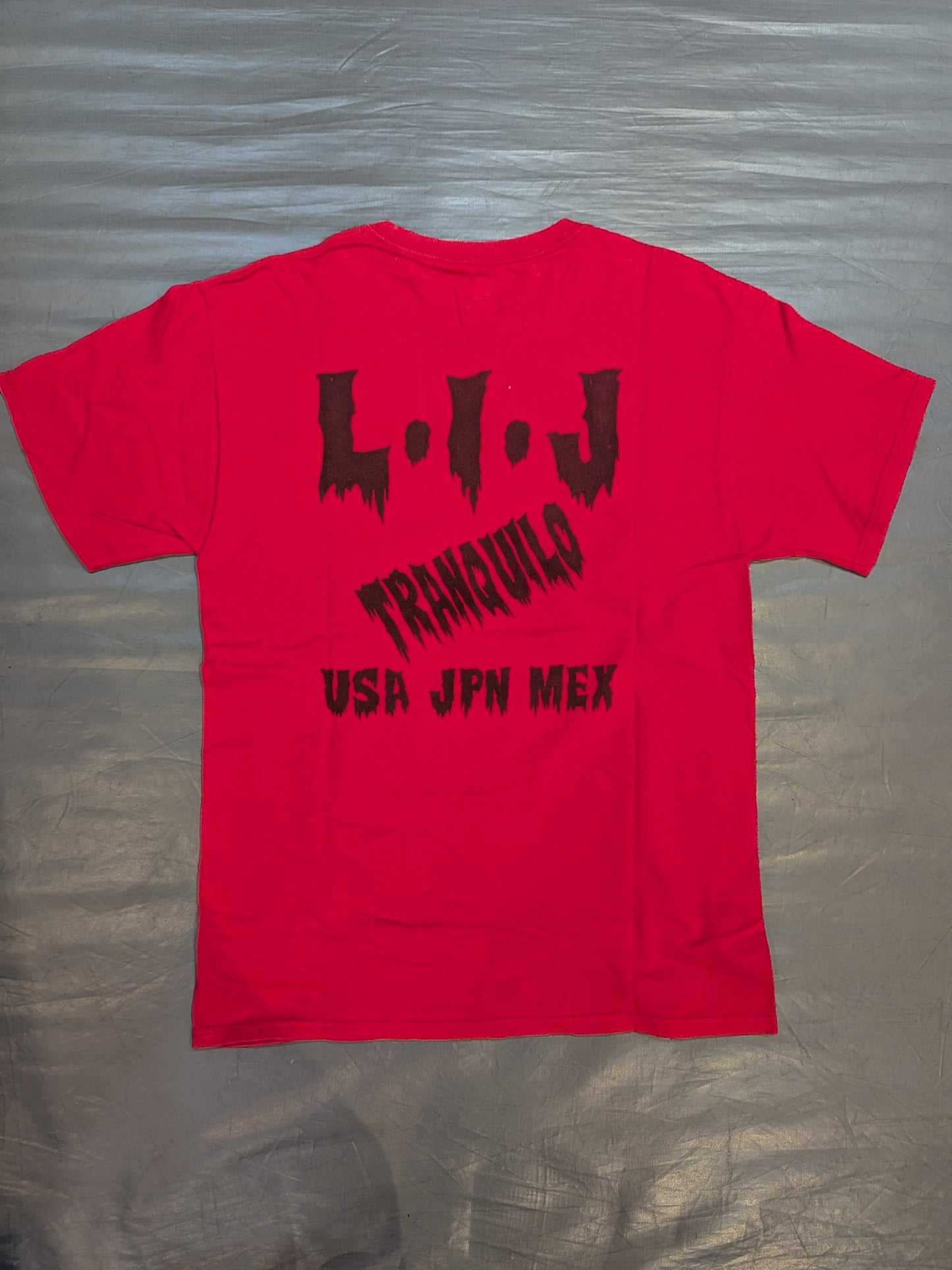 L・I・J Tシャツ(レッド×ブラック)