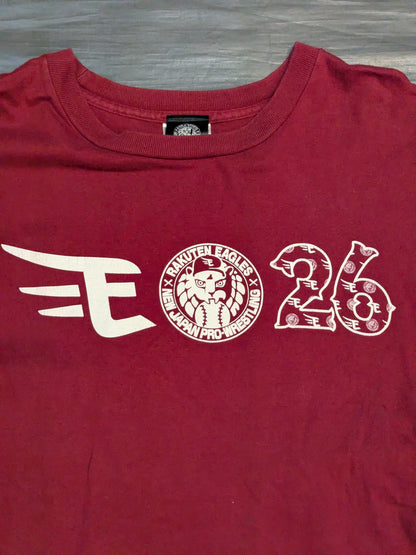 Tohoku Rakuten Golden Eagles × NJPW 2nd Collaboration "E26" T-shirt (Grimson Red)