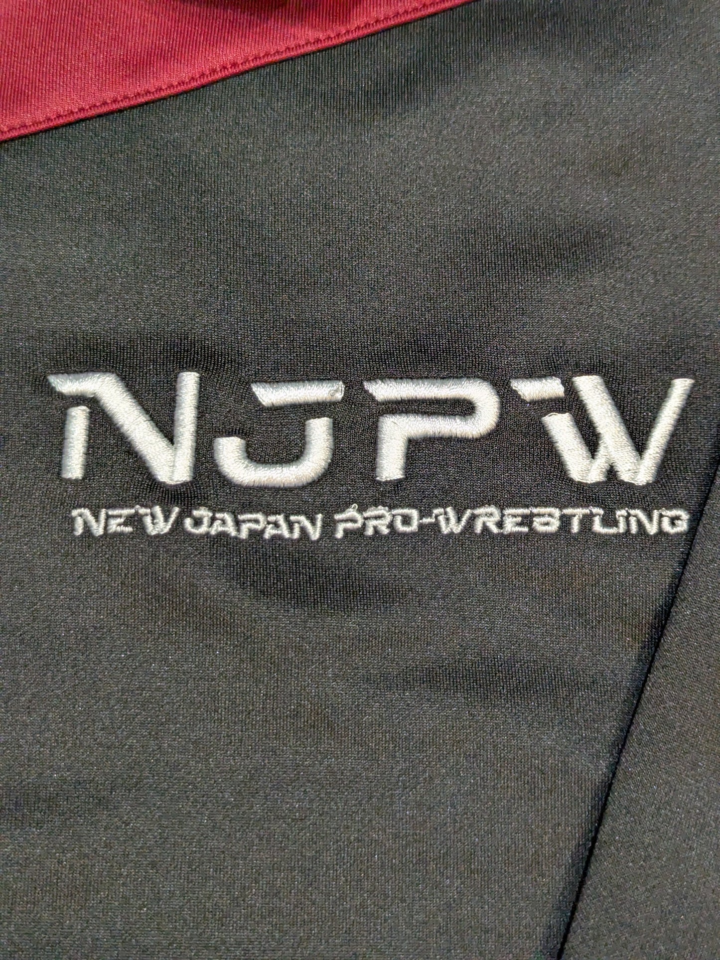 新日本プロレス×SOUL セットアップジャージ(ブラック×バーガンディ)