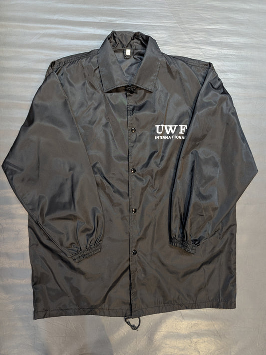 UWFインターナショナル コーチジャケット