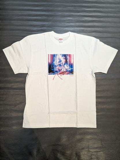 里歩「Neon」Tシャツ(ホワイト)