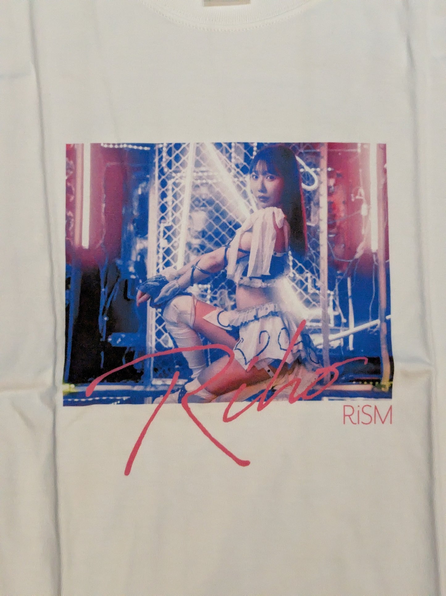 里歩「Neon」Tシャツ(ホワイト)