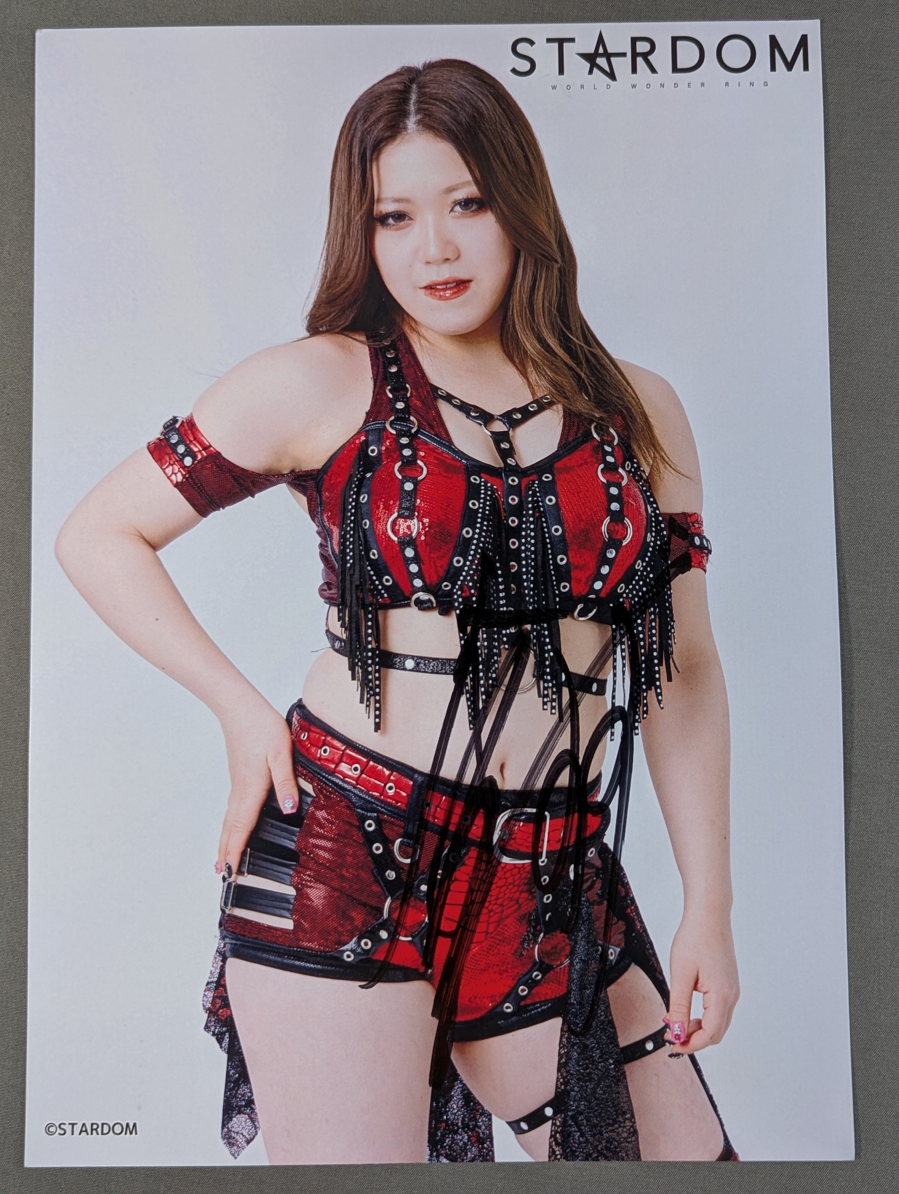 鈴季すず 直筆サイン入り – 闘道館 BBM 女子プロレスカード 直筆サイン