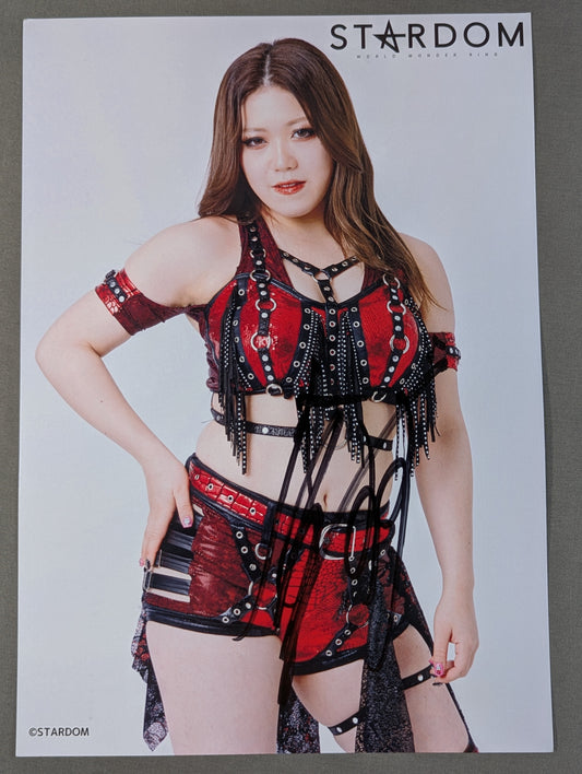 Suzu Suzuki  hand signed autograph  Starda Mu Pro-Photo (B-5)