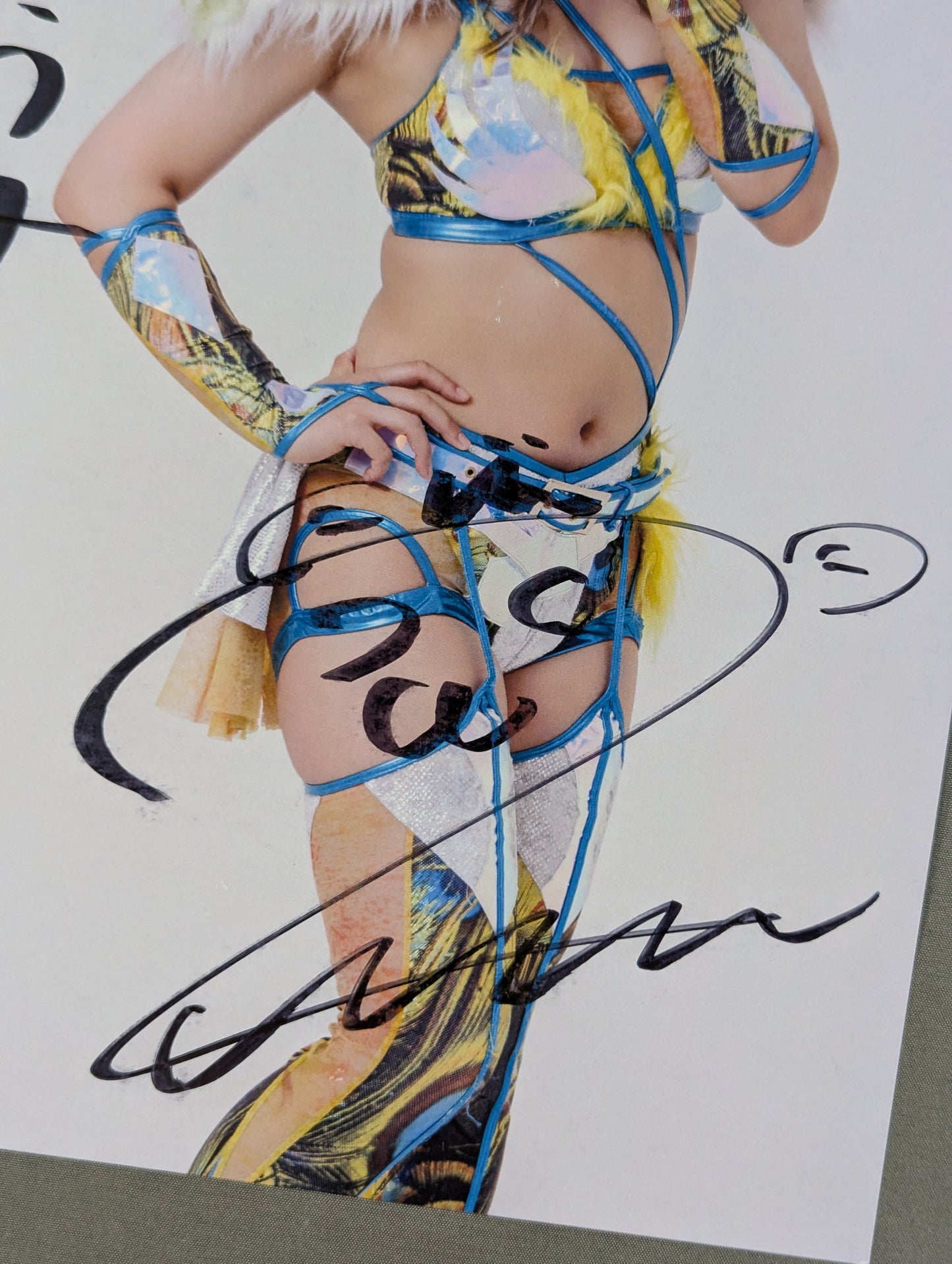 HANAN  hand signed autograph  Starda Mu Pro-Photo (F-8)