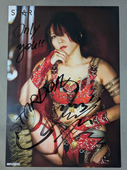 Utami Hayashishita  hand signed autograph  Starda Mu Pro-Photo (W-2)