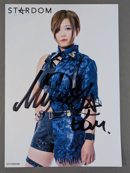 MIRAI hand signed autograph  Stardom Pro-Photo (D-3)