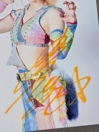岩谷麻優 直筆サイン入り スターダムポートレート(A-1)