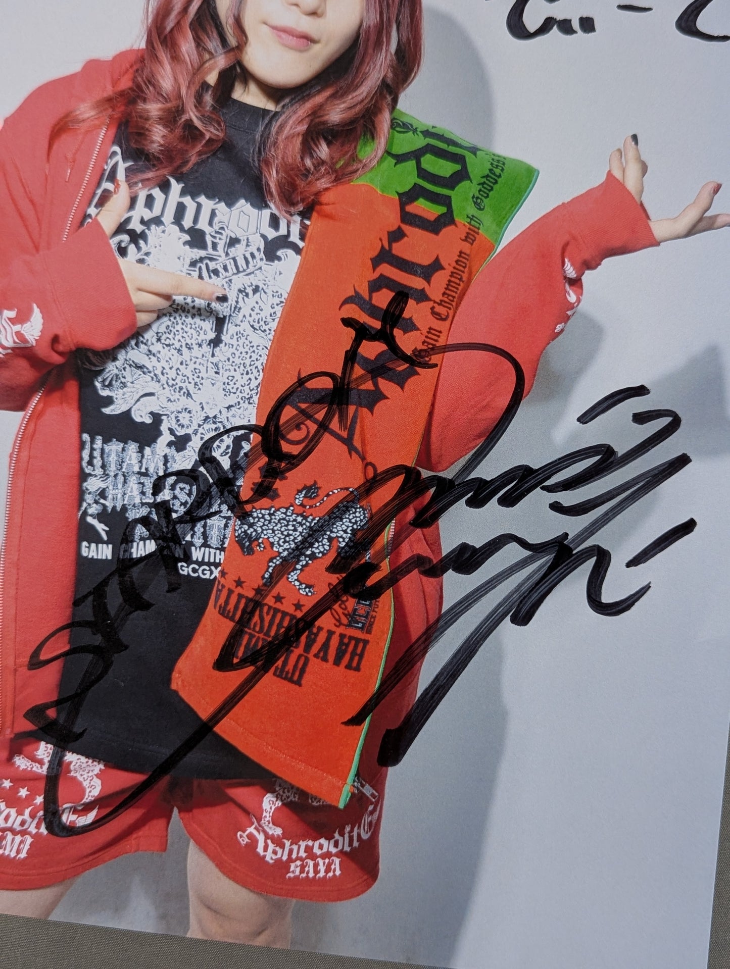 Utami Hayashishita  hand signed autograph  Starda Mu Pro-Photo (W-4)