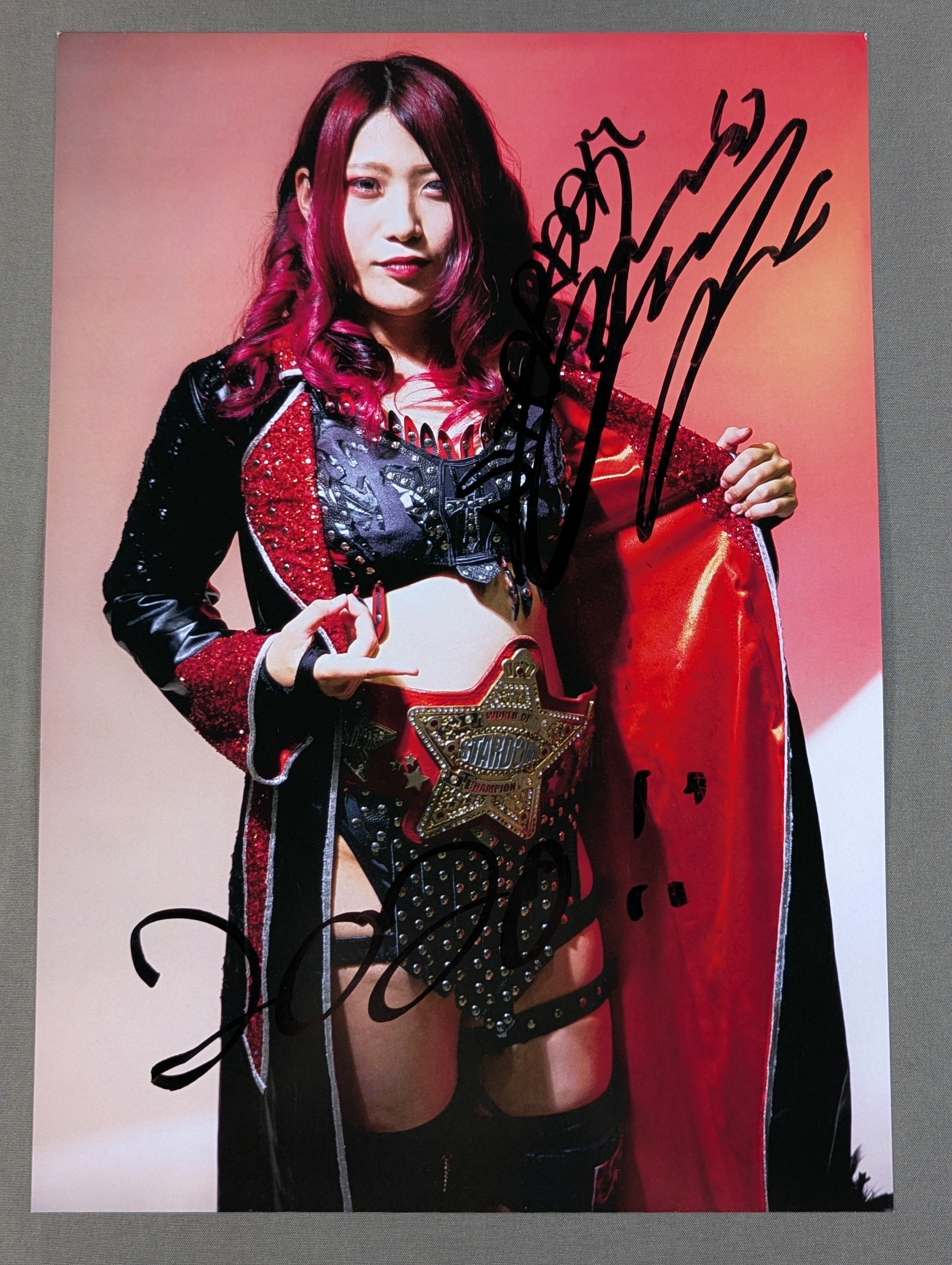 スターダム　林下詩美選手　パネル 林下詩美 直筆サイン入り スターダムポートレート(W-6) – 闘道館