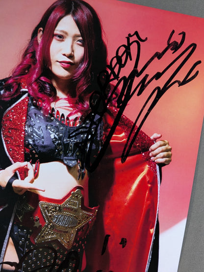 Utami Hayashishita  hand signed autograph  Starda Mu Pro-Photo (W-6)