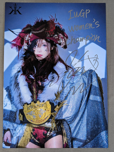 ★初代 IWGP女子王座★ KAIRI 直筆サイン入り ポートレート(A-5)
