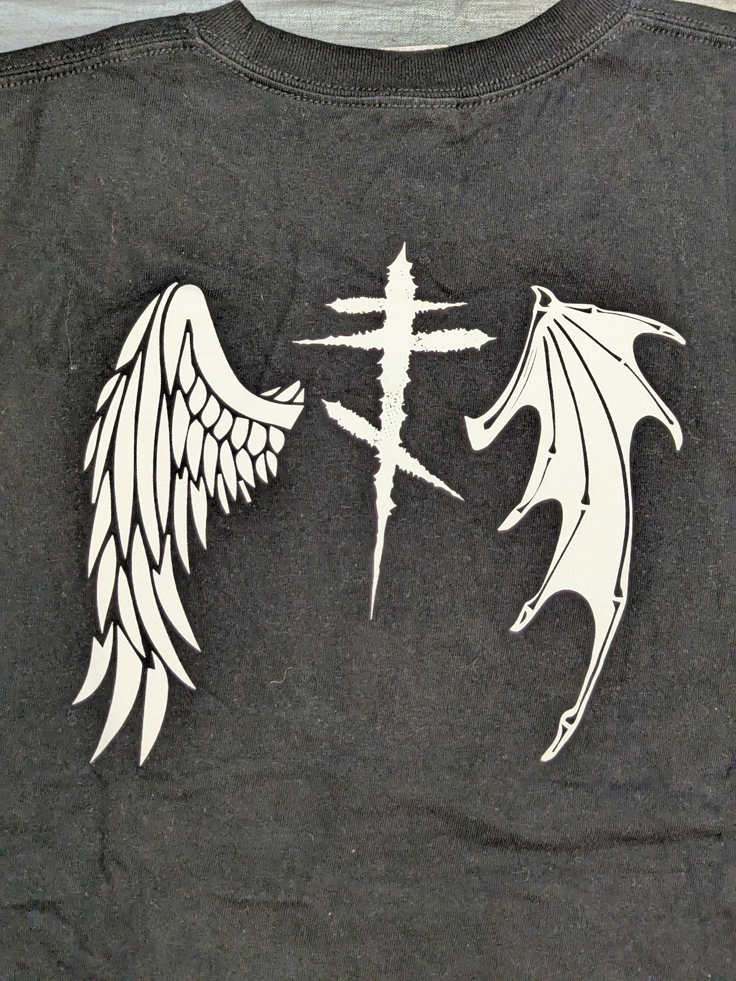 Seven Stars 'Seven Star Meteor Army' Illustration T-shirt