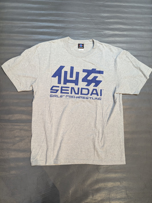 Sendai Girls Pro-wrestling  T-shirt (Gray × Black)