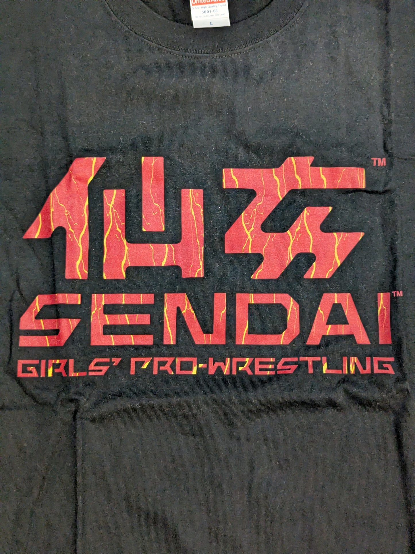 Sendai Girls Pro-wrestling  T-Shirt (Black×Red)