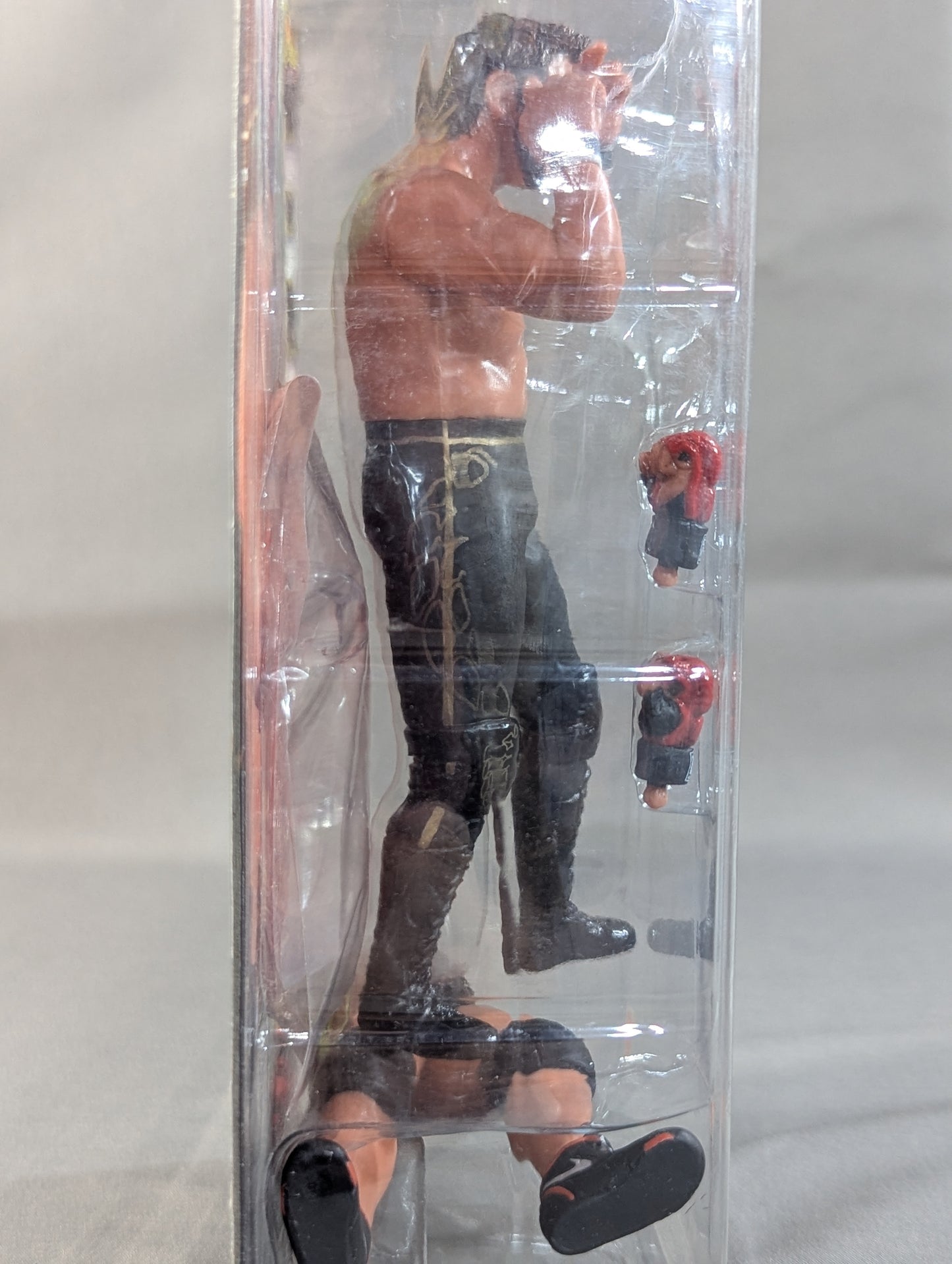 Shinsuke Nakamura  (Strong Style + Baritude)