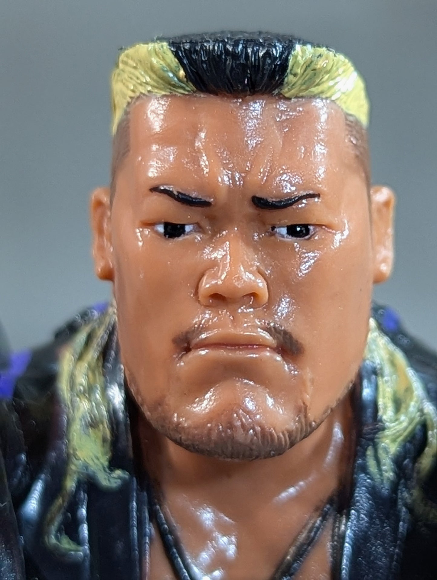 Hiroyoshi Tenzan  (Mountain Horn Gown)