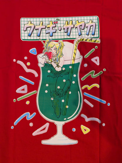 ウナギ・サヤカ「極彩メロンソーダブリーフ味」Tシャツ(レッド)