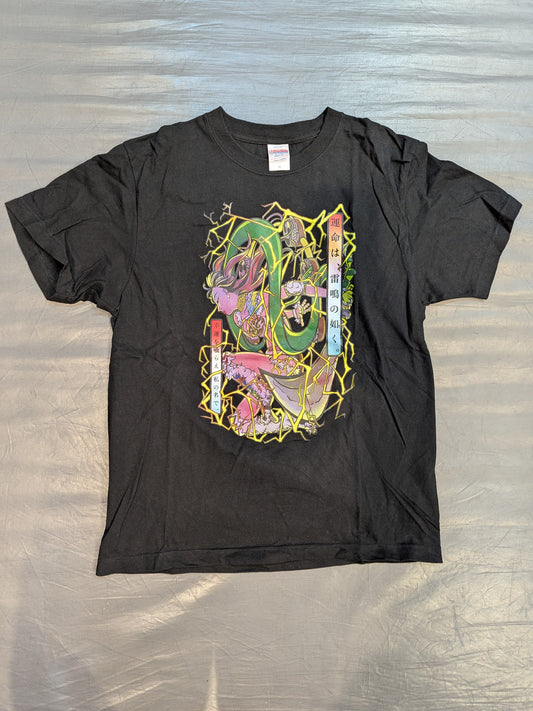ウナギ・サヤカ「雷鳴の如く」Tシャツ(ブラック)