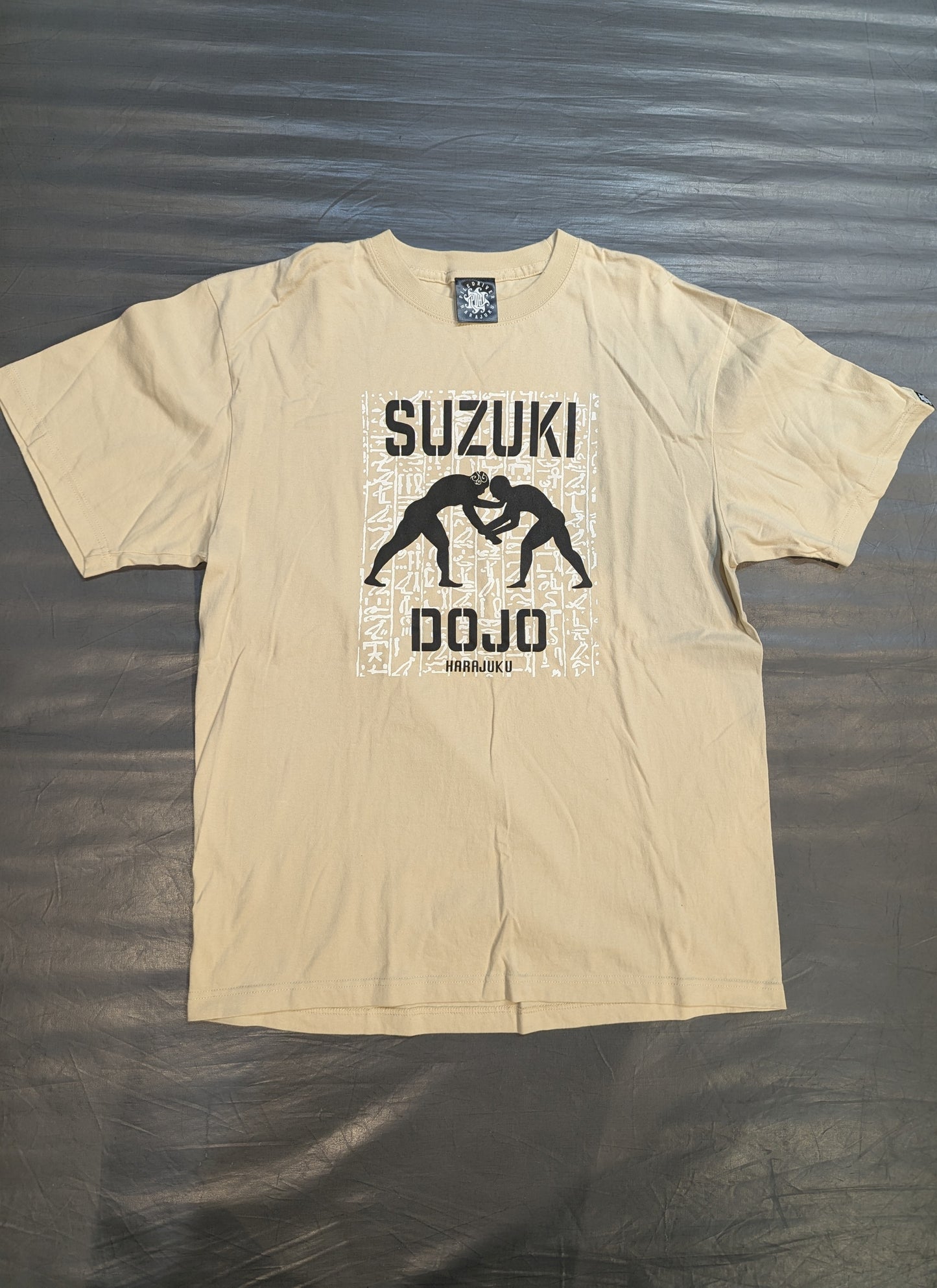 鈴木みのる「SUZUKI DOJO」Tシャツ(ベージュ)