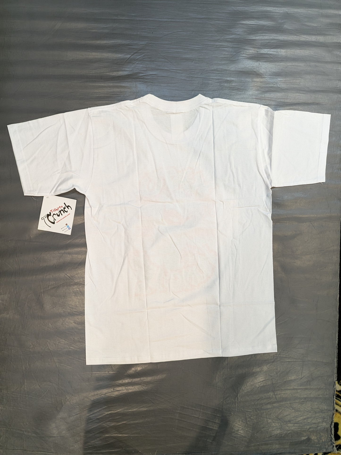 カト・クン・リー イラストTシャツ