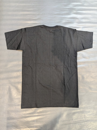 マグヌス ピクチャーTシャツ