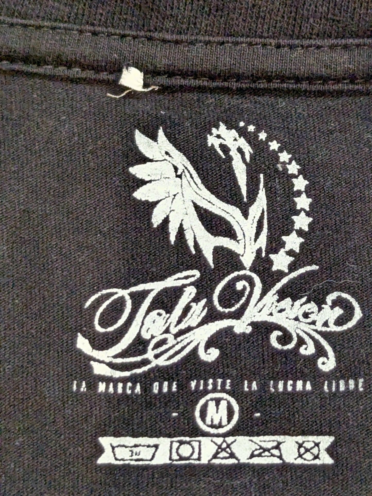 ミエド・エクストレモ イラストTシャツ