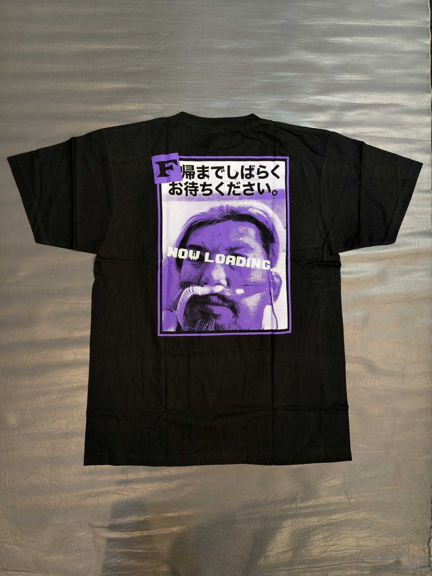 藤田ミノル「F」Tシャツ(ブラック×パープル)