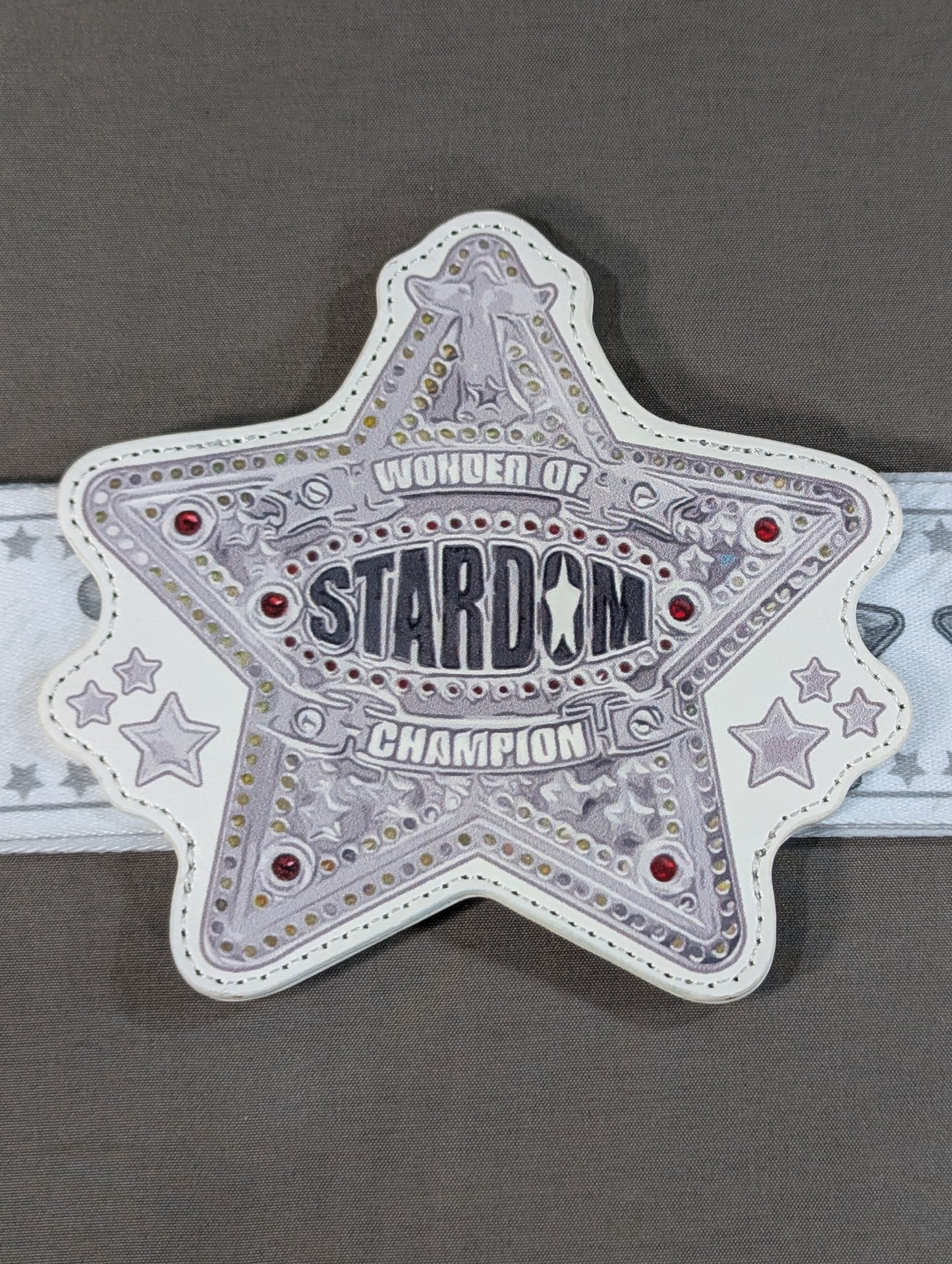 ワンダー・オブ・スターダム スーツケースベルト