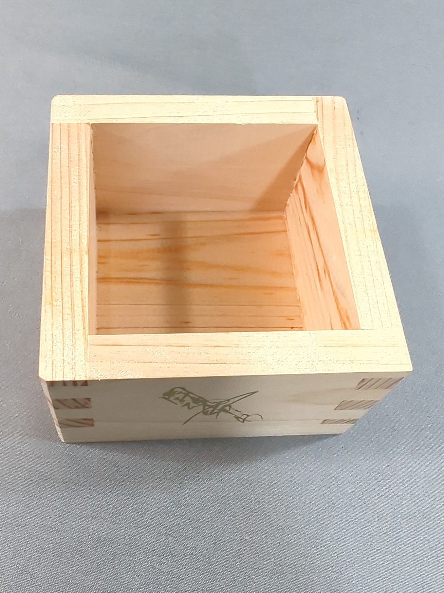 長州力　枡　引退記念パーティー　非売品 アントニオ猪木「引退記念パーティー」枡 – 闘道館