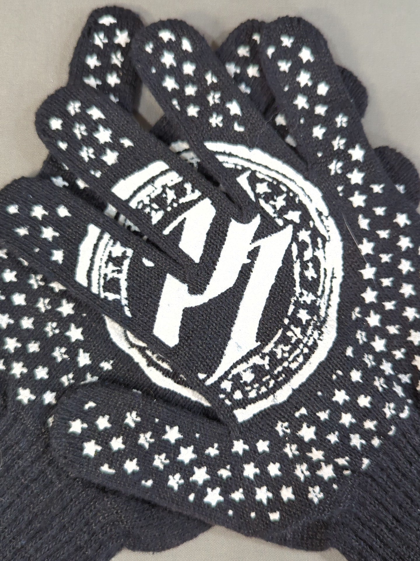 AJ Styles Cheering Gloves