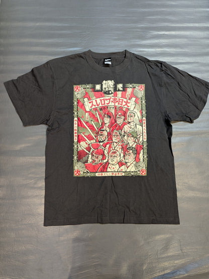 Big Japan Pro Wrestling  'Deathmatch Honpo' Illustration T-shirt (Gray×Black)
