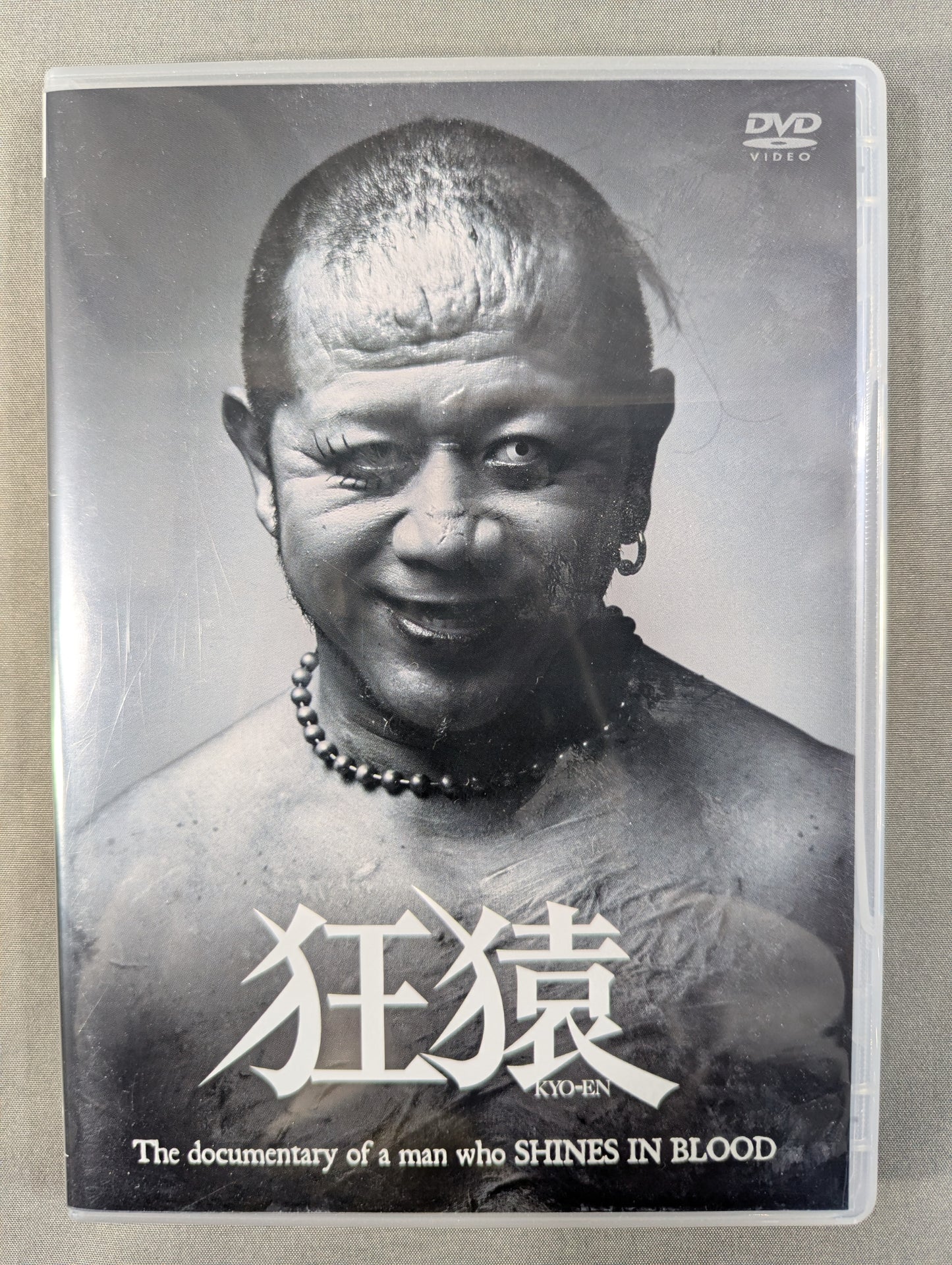 ★The documentary of a man who SHINES IN BLOOD★
